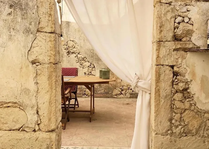 住宿加早餐酒店 Anima Sarda Bed & Wine 特雷斯努拉吉斯