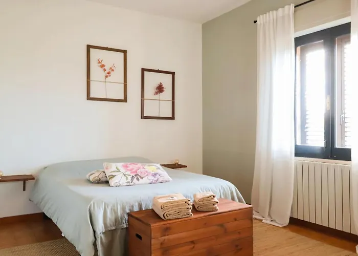 Anima Sarda Bed & Wine Couette-café